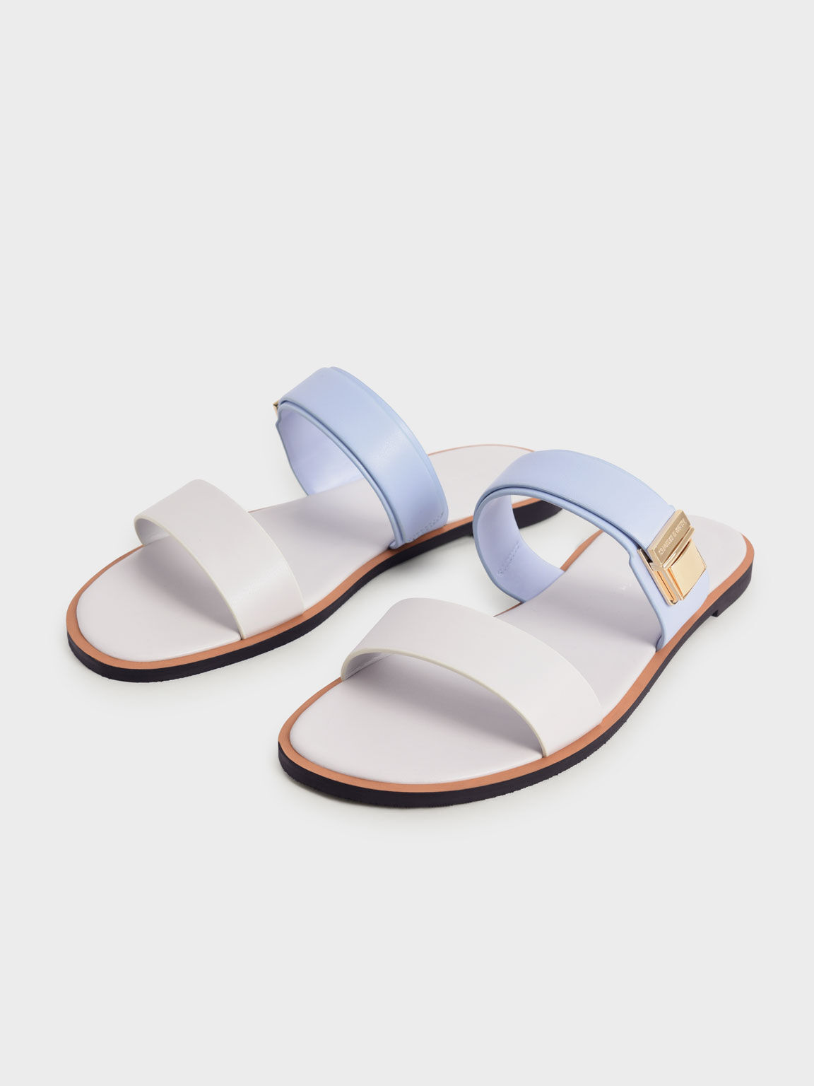 Seychelles Blue White Platform Sandal Wedges Women's 9 Made in Spain | White  platform sandals, Platform sandals, Wedge sandals