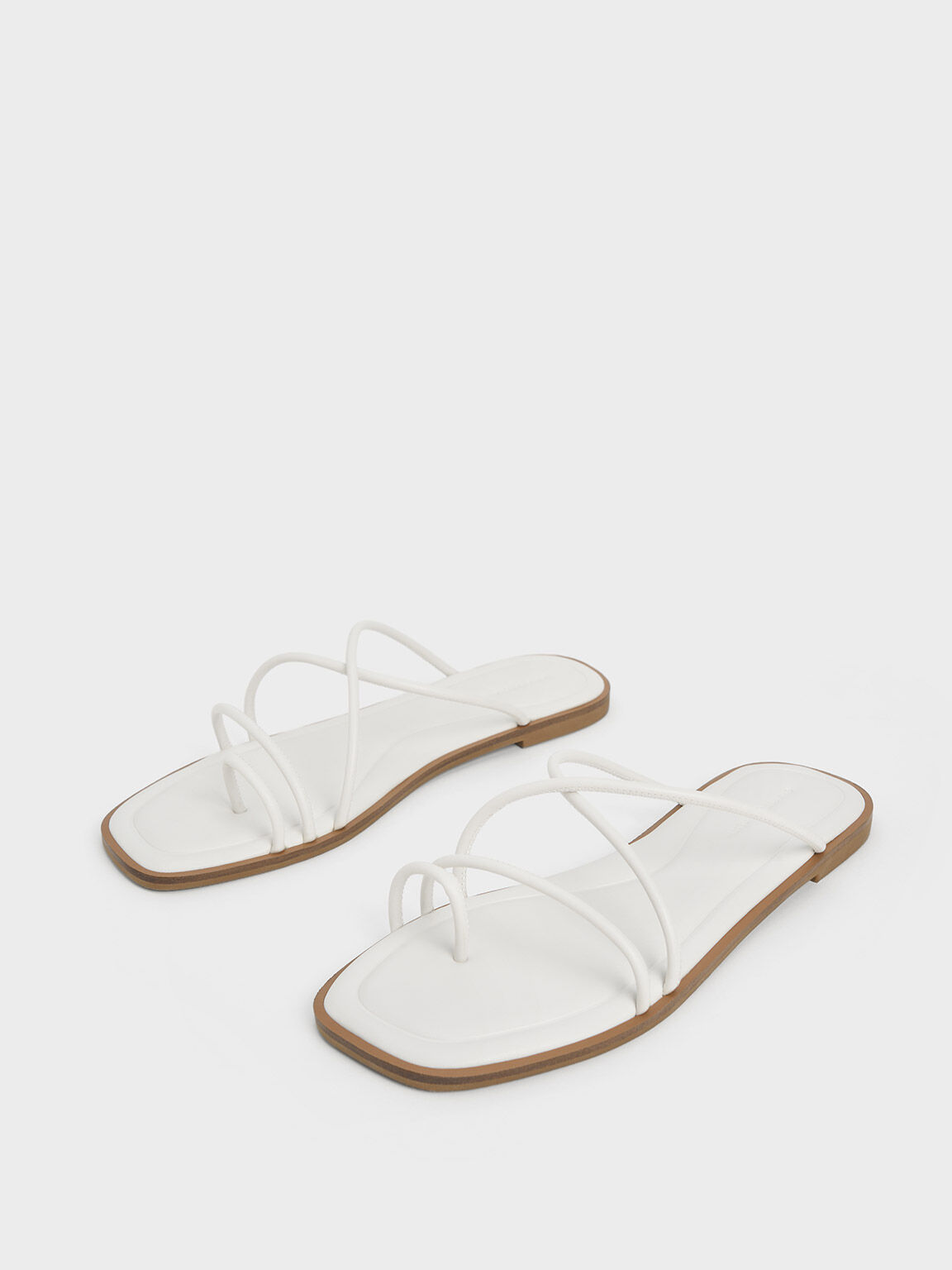 SERRATO | White Calf Leather Flat Sandals | Manolo Blahnik