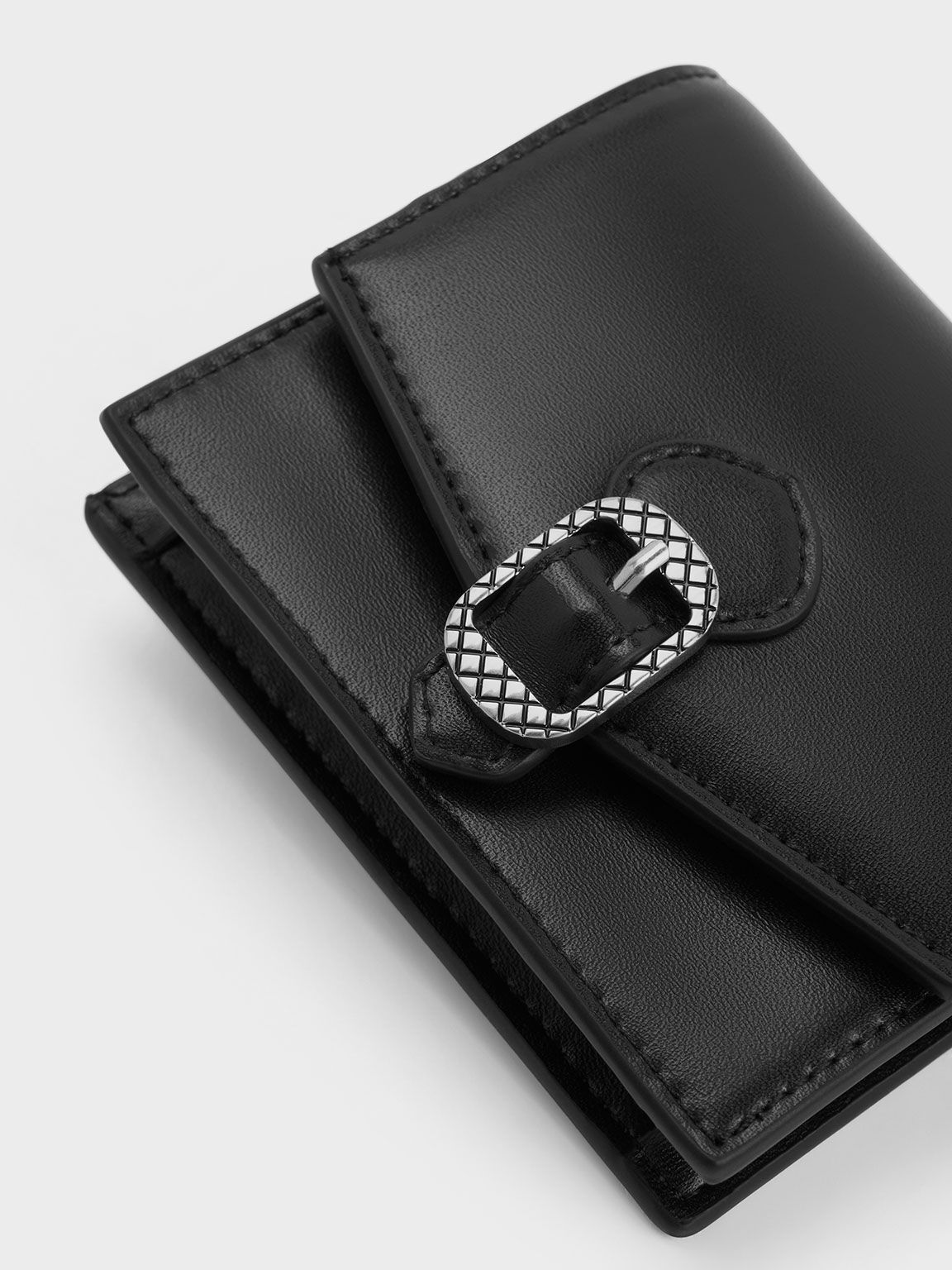 Avis Printed-Buckle Wallet, Noir, hi-res