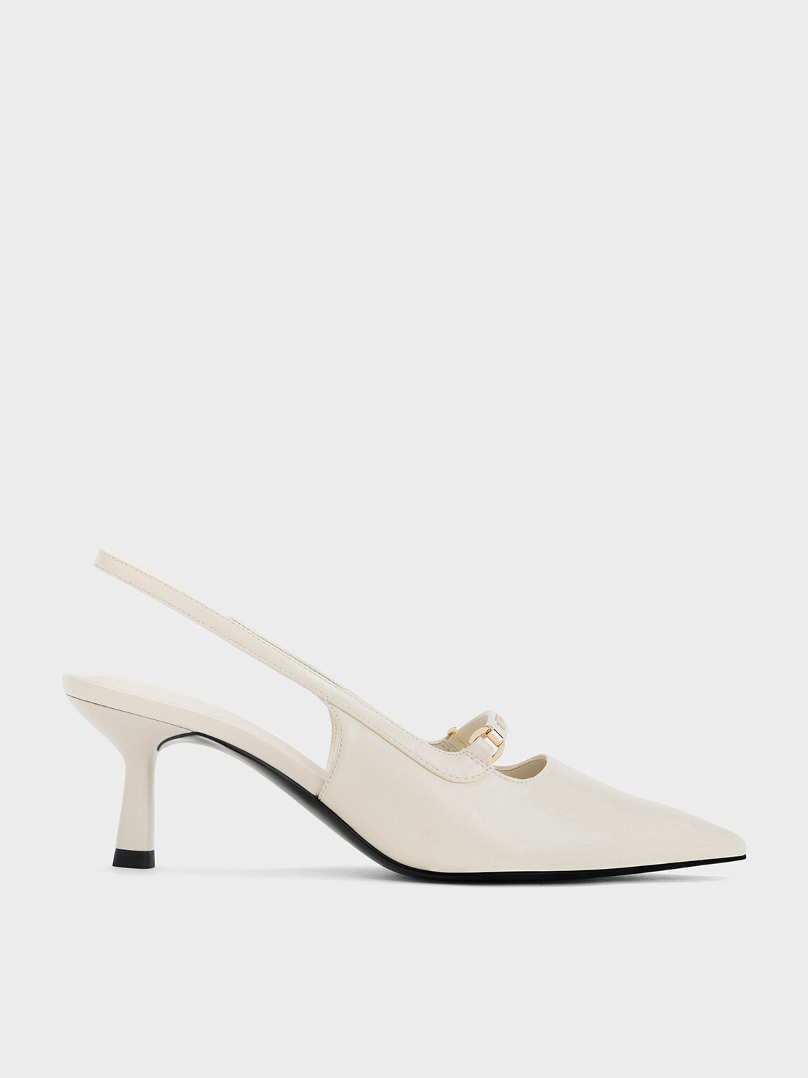 Décolleté with high heels for women in cream colored leather